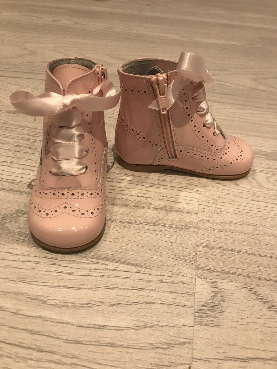 Baby girl spanish boots online